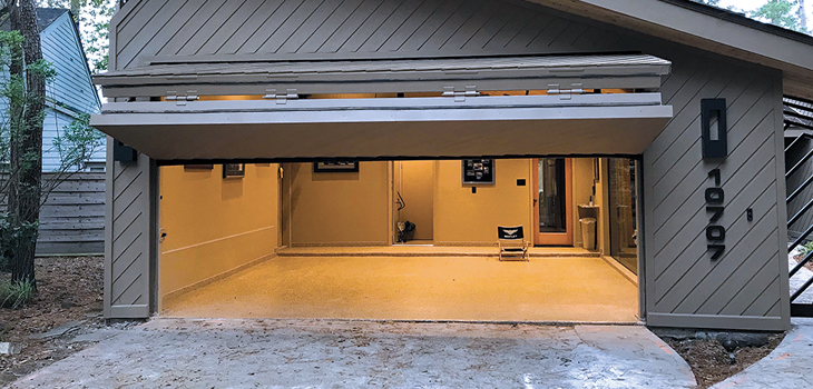 Vertical Bifold Garage Door Repair in Port Hueneme 